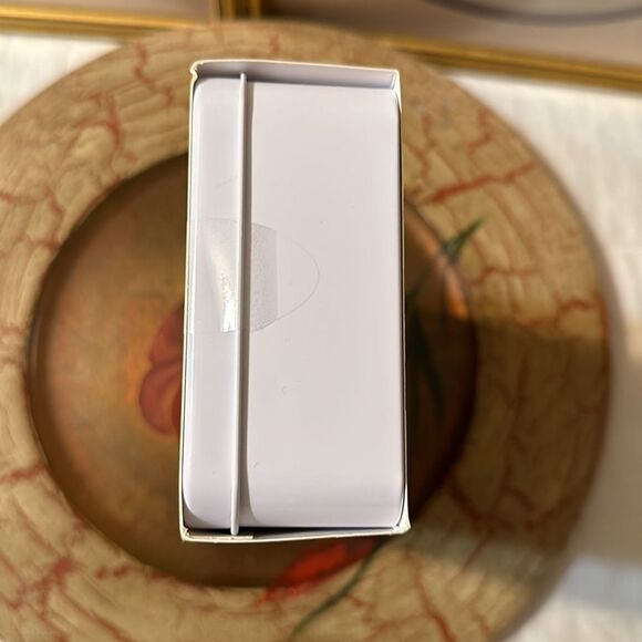 The Nourish Bar Metal Tin HandβCream Set of 5 - Picture 4 of 11